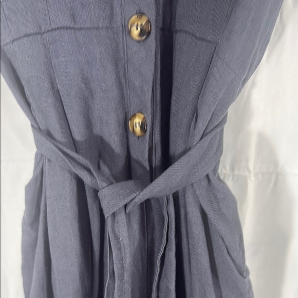 Baltic Born Gray Buttoned Tie Front Jumpsuit Size Small - Picture 5 of 9